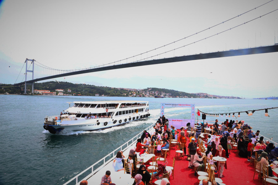 Fun Experience on Bosphorus Cruise